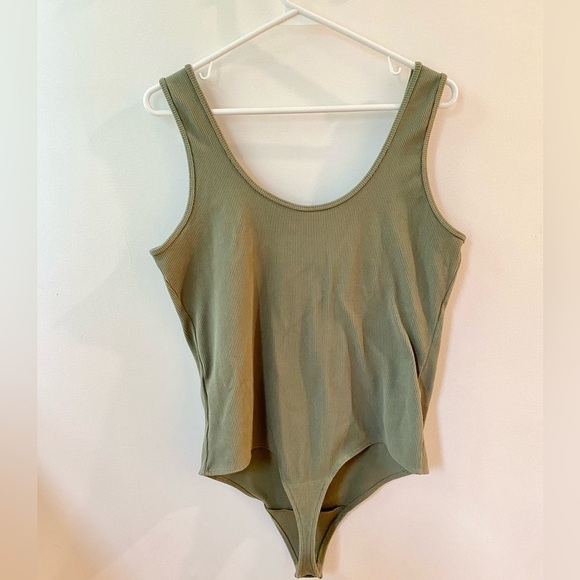 Abercrombie Soft a&f Ribbed Bodysuit - Picture 3 of 3